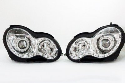 ТУНИНГ ФАРОВЕ И СТОПОВЕ ЗА MERCEDES Кристални фарове с диоди за Mercedes C-CLASS W203 (2000-2006)