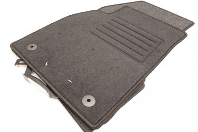 СТЕЛКИ ЗА КОЛА Мокетни стелки за Opel Insignia (2008-2013) / Chevrolet Malibu (2012+)