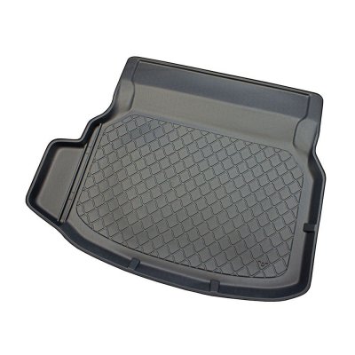 MERCEDES Гумирана стелка за багажник за Mercedes C-Class W204 (2007-2014) Sedan back seat leaning forward; with left container