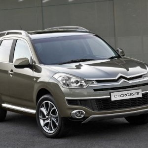 ВЕТРОБРАНИ ЗА CITROEN C-CROSSER / C-ELYSEE