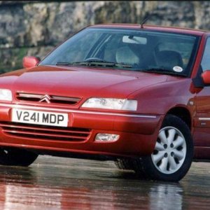 ВЕТРОБРАНИ ЗА CITROEN XANTIA
